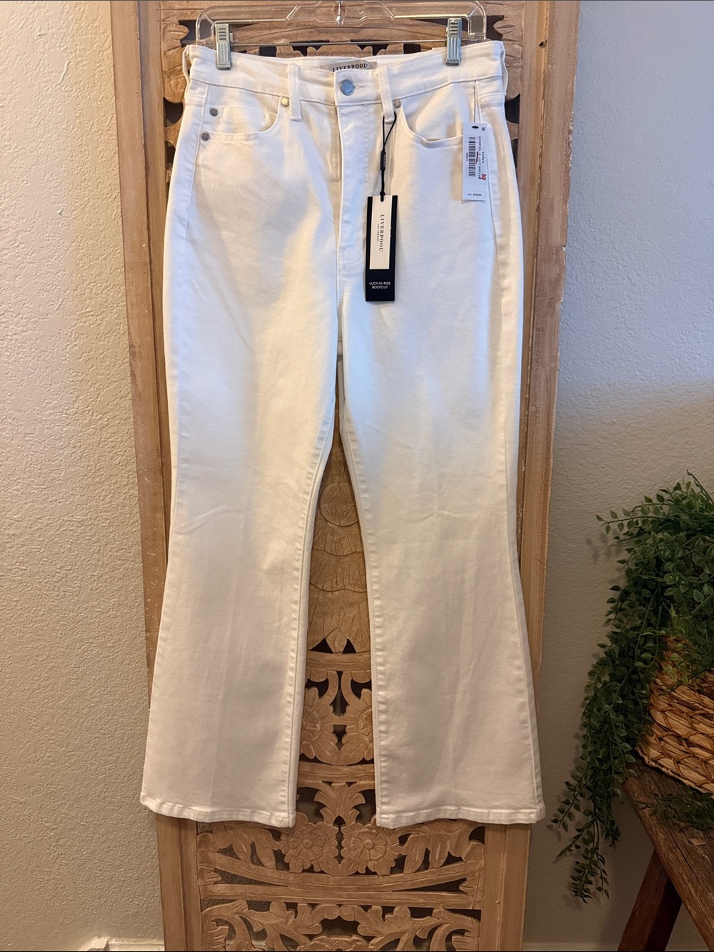 White Lucy High-Rise BootCut Jeans - Liverpool